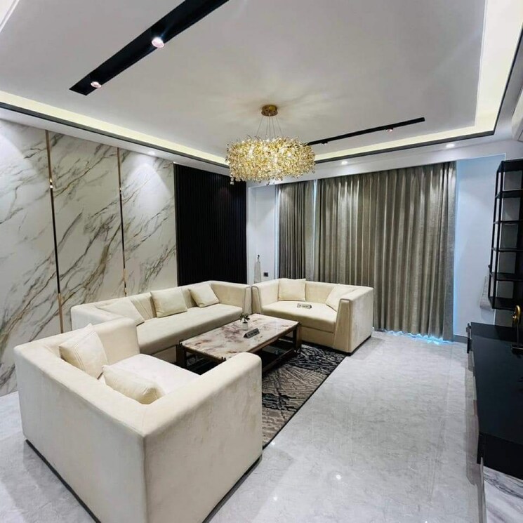 Bedroom, ansal-api-versalia 4 Bedroom 300 Sq.Yd. Builder Floor In Sector 67a Gurgaon 8375540