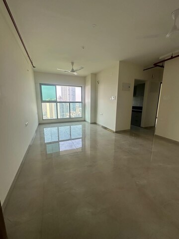 2 BHK Apartment For Rent in Sheth Irene, Malad West