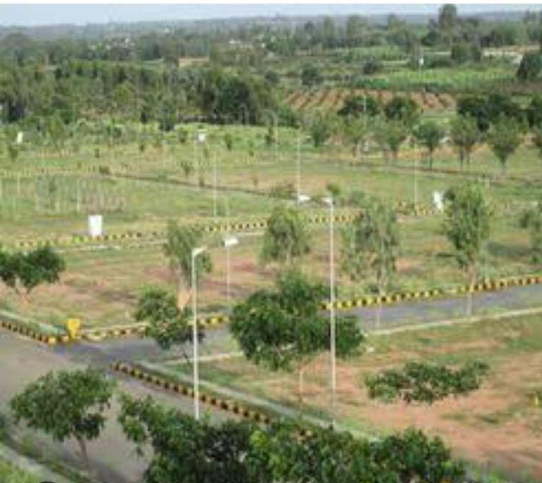 Plot For Sale in BPTP District Phase 2