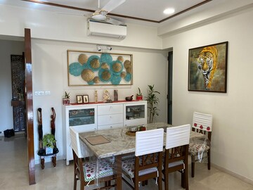 Master Bedroom in 2 BHK Apartment at Shapoorji Pallonji Vicinia, Powai – for Rent