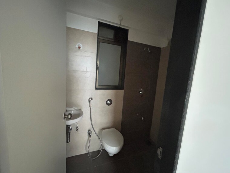 Bathroom, chandak-nishchay-wing-b 1 Bedroom 368 Sq.Ft. Apartment In Borivali East Mumbai 8375705