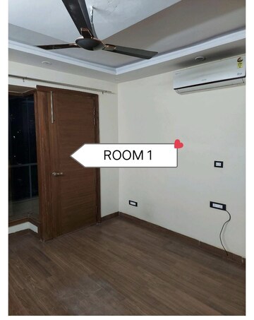 Kitchen in 1 BHK Builder Floor at Sector 57 – for Rent