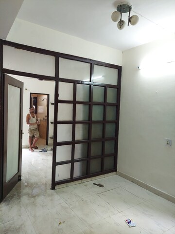 Room in 3 BHK Apartment at Ip Extension – for Rent