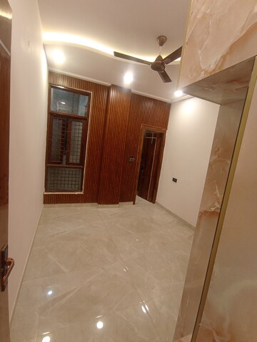 2 BHK Builder Floor For Sale in Gyan Khand