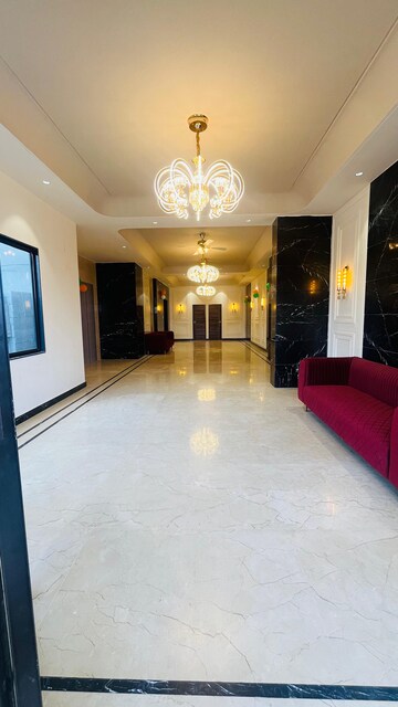 Room in 2 BHK Apartment at Vardhman Empire Estate, Mahapura – for Sale