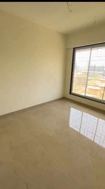 Room in 1 BHK Apartment at Lashkaria Pearl, Jogeshwari West – for Rent