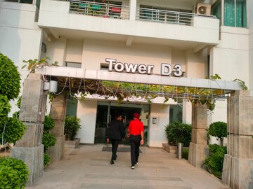 3 BHK Apartment – Exterior View View at Parsvnath Exotica, Sector 53 - for Rent