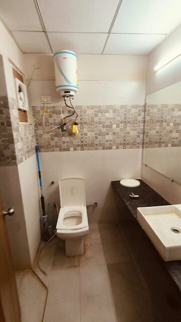 Master Bedroom in 1 BHK Apartment at Paramount Golfforeste, Zeta I Greater Noida – for Rent