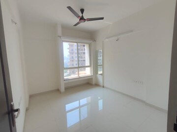 Room in 2.5 BHK Apartment at Nyati Ethos, Undri – for Sale