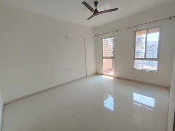 Room in 2.5 BHK Apartment at Nyati Ethos, Undri – for Sale
