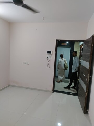 Furnished Amenities in 1 BHK Apartment at Sahajanand Athena, Goregaon West – for Rent