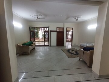 Living Room in 3.5 BHK Builder Floor at Sector 12 Panchkula – for Rent