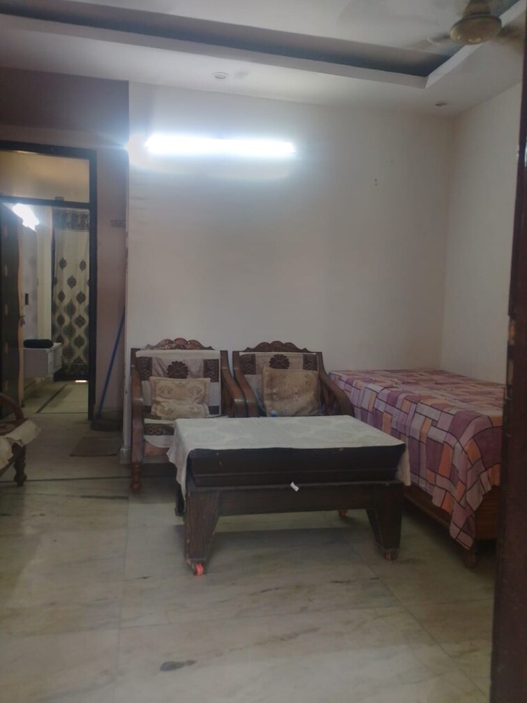 Cover Image, uttam nagar 1 Bedroom 370 Sq.Ft. Builder Floor In Uttam Nagar Delhi 8376239