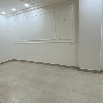 Room in 3 BHK Builder Floor at Chattarpur – for Rent