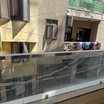 3 BHK Builder Floor – Exterior View View at Chattarpur - for Rent