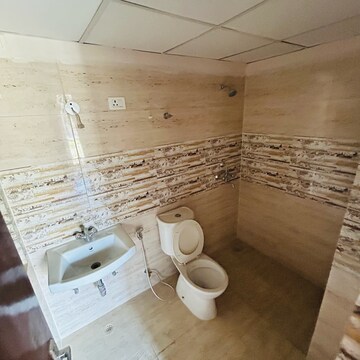 Bathroom in 2 BHK Apartment at Amrapali Golf Homes, Haibatpur – for Rent