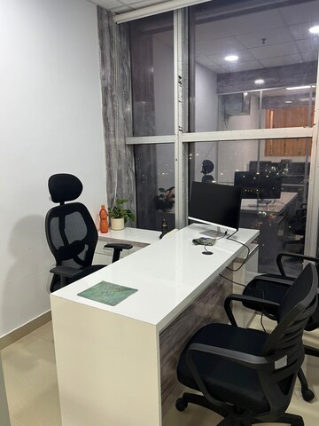  Office Space For Rent in Salt Lake Sector V