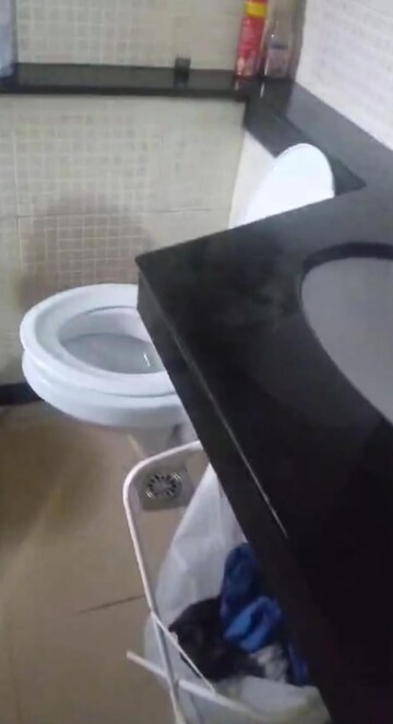 Bathroom in 4 BHK Apartment at Suchidham Complex, Goregaon East – for Rent