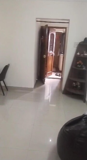 Living Room in 4 BHK Apartment at Suchidham Complex, Goregaon East – for Rent