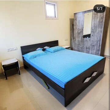 Bedroom in 2 BHK Apartment at Bandra West – for Rent