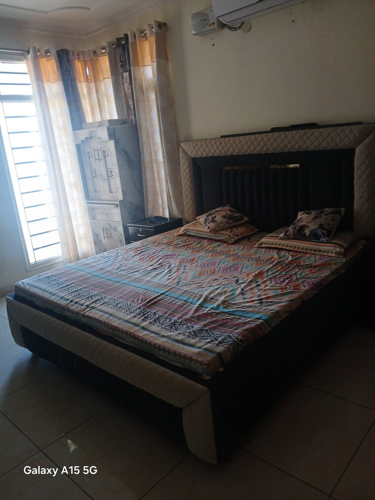 Bedroom, vip road 3 Bedroom 1730 Sq.Ft. Apartment In Vip Road Zirakpur 8376327