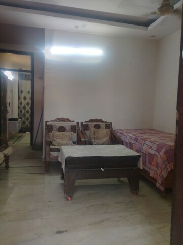 Bedroom in 3 BHK Builder Floor at Mansarovar Park – for Rent