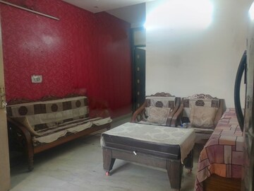 Living Room in 3 BHK Builder Floor at Mansarovar Park – for Rent