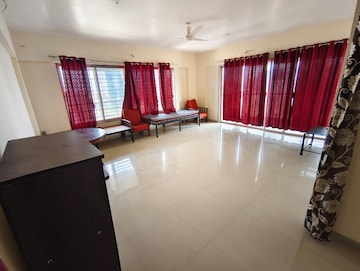 Room in 3 BHK Apartment at Brahma Meander, Kharadi – for Rent