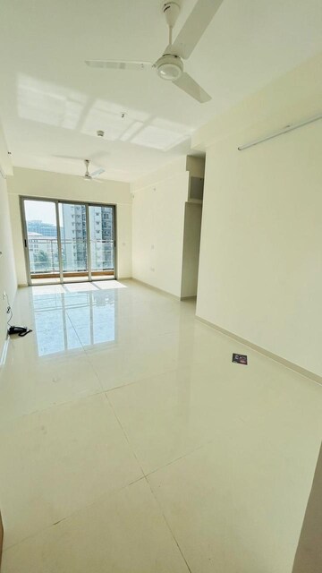 2.5 BHK Apartment For Rent in Amanora Trendy Homes, Hadapsar