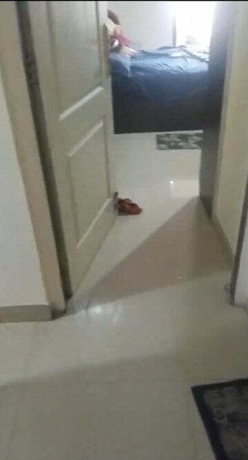 Bedroom in 4 BHK Apartment at Suchidham Complex, Goregaon East – for Rent