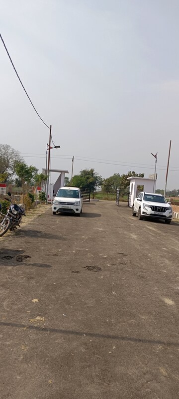  Plot – Exterior View View at Krishna Iscon Valley, Gosainganj - for Sale