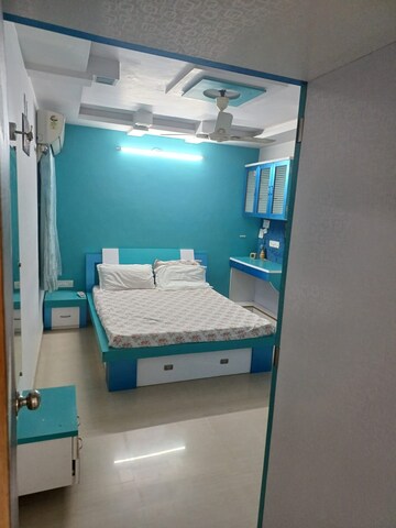 Furnished Amenities in 3 BHK Apartment at Memnagar – for Rent