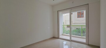 Room in 3 BHK Apartment at Aundh – for Sale