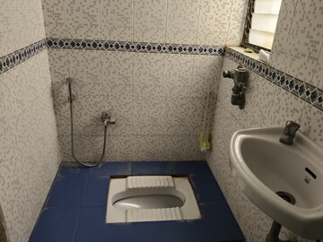 Bathroom in 2 BHK Apartment at Lokhandwala Infrastructure Spring Leaf, Kandivali East – for Rent