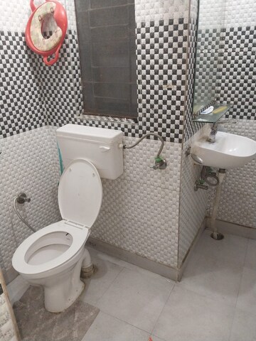 Bathroom in 2 BHK Apartment at Paschim Vihar – for Rent