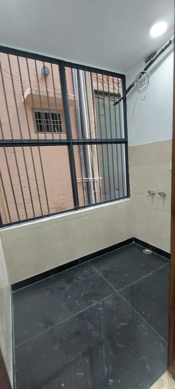 Balcony in 2 BHK Builder Floor at Paschim Vihar – for Rent