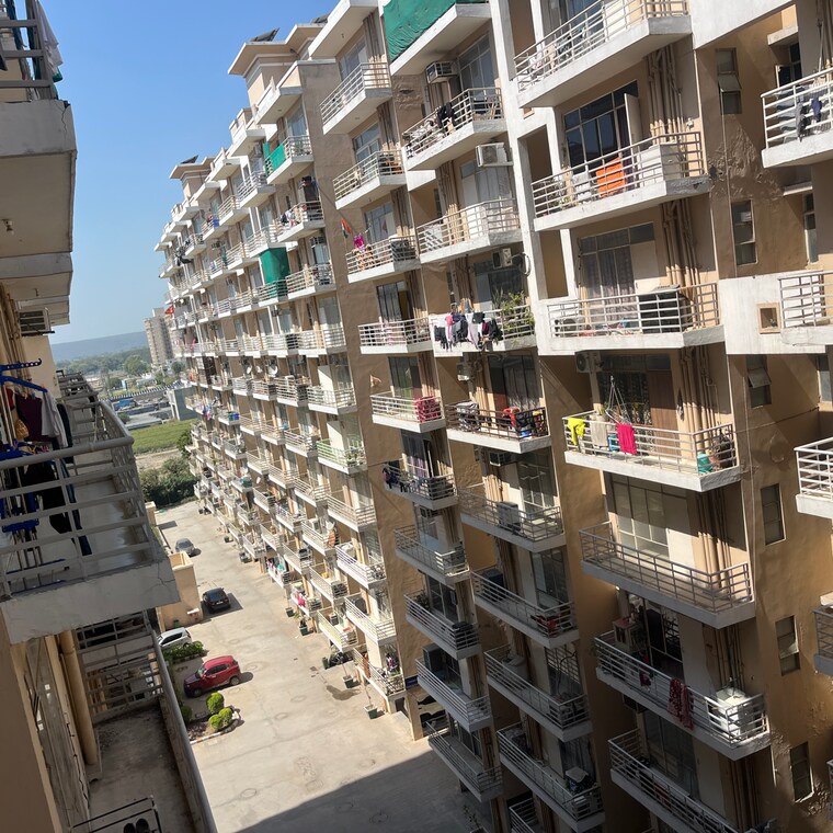 Exterior View, signature-the-serenas 2 Bedroom 531 Sq.Ft. Apartment In Sohna Sector 33 Gurgaon 8376578