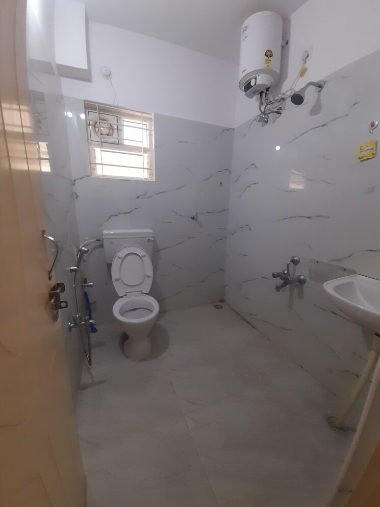 Bathroom, sycon-one 2 Bedroom 1000 Sq.Ft. Apartment In Kaval Byrasandra Bangalore 8376569
