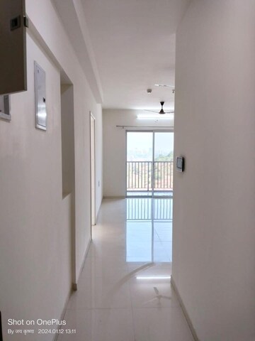 Room in 3 BHK Apartment at Godrej Hillside, Mahalunge – for Rent