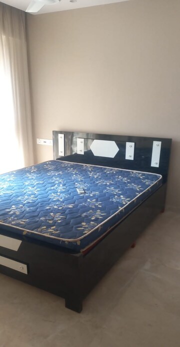 1 BHK Apartment For Rent in Hiranandani Regent Hill, Powai