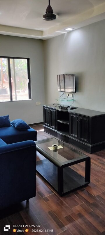 Living Room in 1 BHK Apartment at Ashok Nagar Complex, Andheri East – for Rent