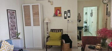 Master Bedroom in 2 BHK Apartment at Makarba – for Rent