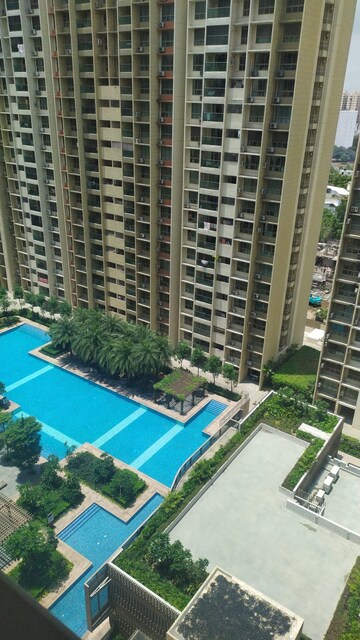 Balcony in 2 BHK Apartment at Sheth Vasant Oasis, Andheri East – for Rent