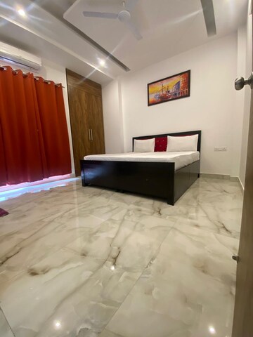 Bedroom in 2 BHK Builder Floor at Sahastradhara Road – for Rent