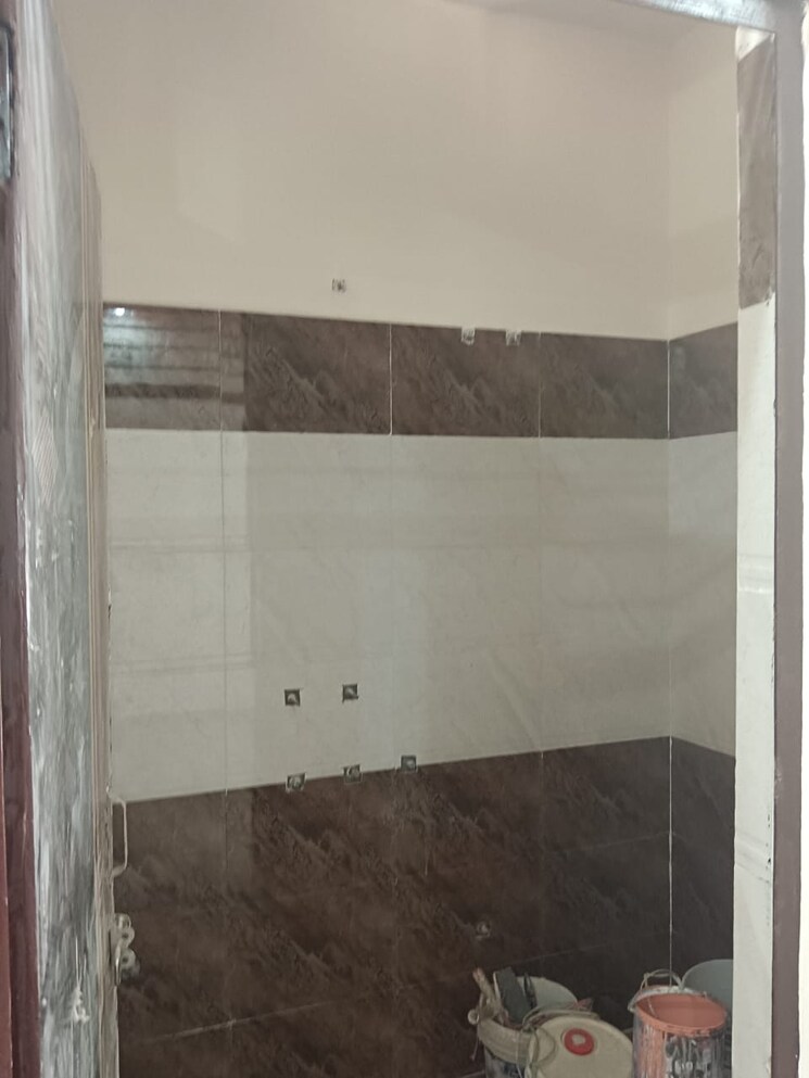 Bathroom, govindpuram 2 Bedroom 66 Sq.Yd. Independent House In Govindpuram Ghaziabad 8376700