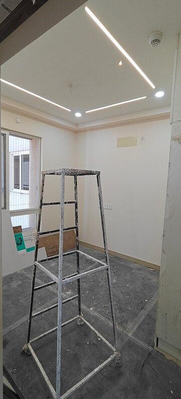 Study Room in 2.5 BHK Apartment at Aurobindo Kohinoor, Serilingampally – for Rent