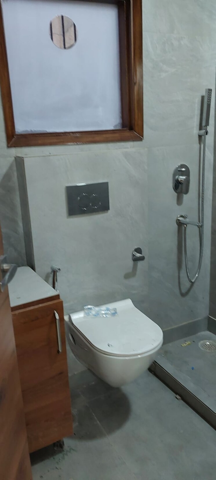 Bathroom, paschim vihar 3 Bedroom 1350 Sq.Ft. Builder Floor In Paschim Vihar Delhi 8376720