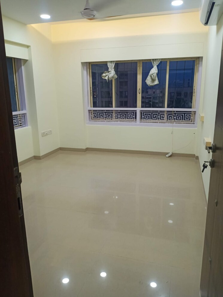 Room, sea-view-apartments-bandra 3 Bedroom 1200 Sq.Ft. Apartment In Bandra West Mumbai 8376759