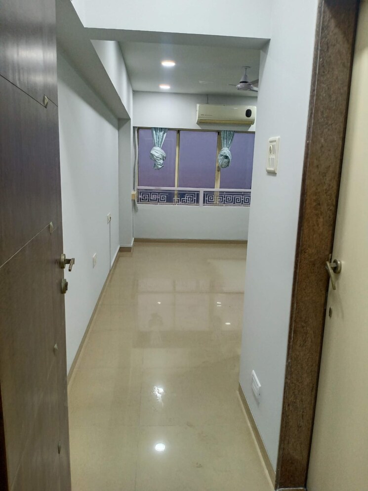 Living Room, sea-view-apartments-bandra 3 Bedroom 1200 Sq.Ft. Apartment In Bandra West Mumbai 8376759