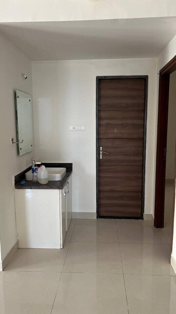 Master Bedroom in 3 BHK Apartment at Begumpet – for Rent